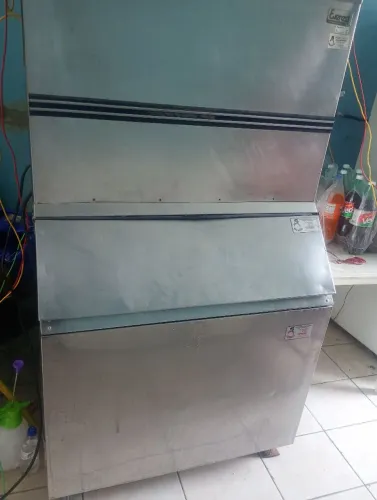 Máquina de gelo