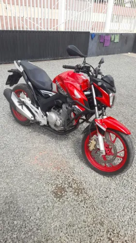 Vendo/troca CB 250 Twister