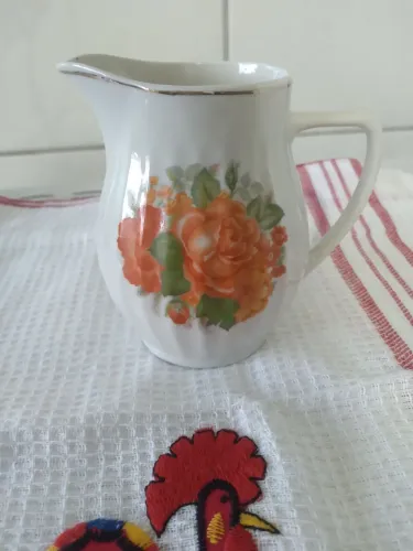 Cremeira de porcelana pozzani