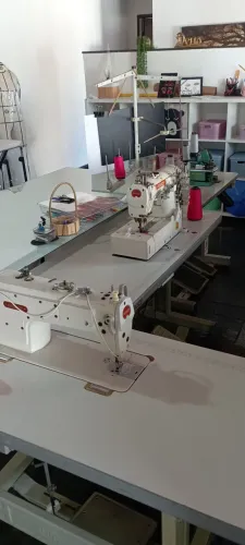 Vendo mobilia de Ateliê de costura
