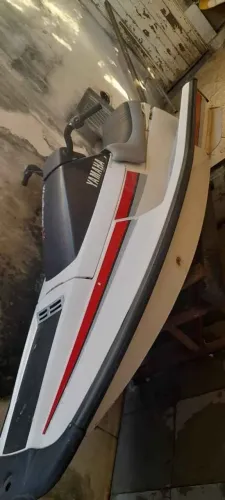 Vendo Canoa canadense em Fibra, ou Aluminio, casco de jet, Motor entre outros