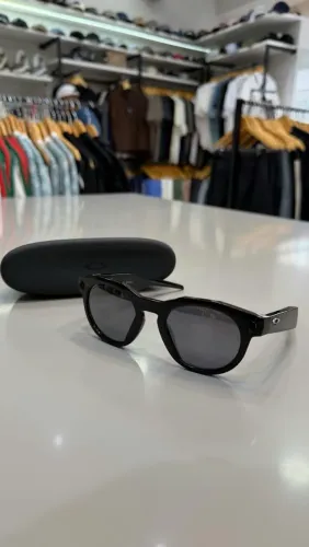 Oakley Meta HSTN - Original | Smart Glasses | Excelente estado