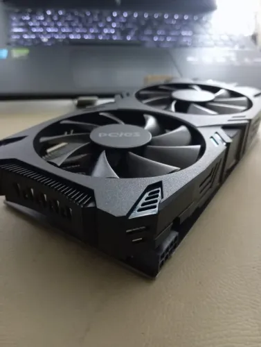 GTX 1660 SUPER PCYES **NOVA** --> VENDO OU TROCO
