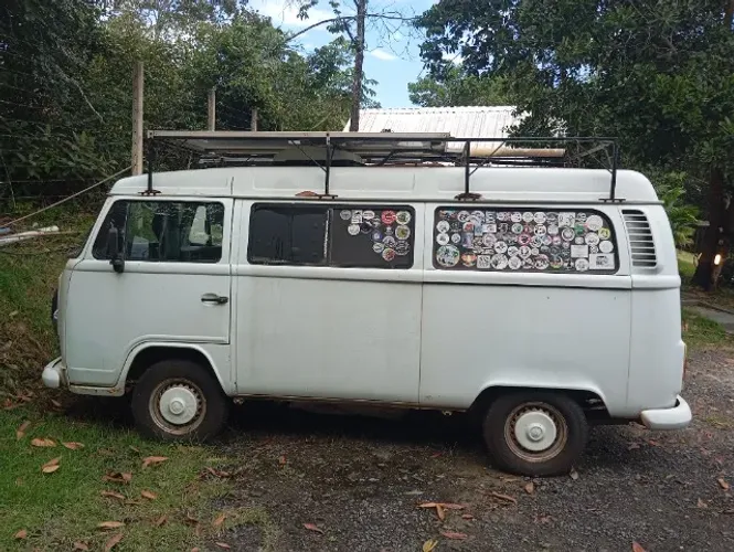 Volkswagen Kombi Standard/ Luxo/ Serie Prata 2004