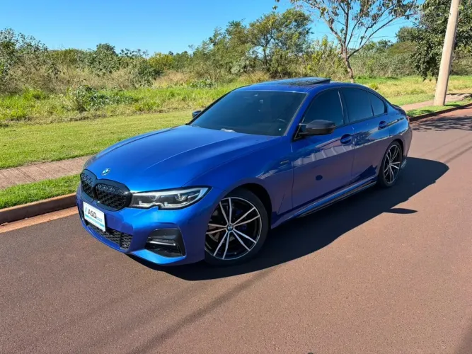 BMW 320I A 2.0 TB M Sport Activeflex 16V 4P 2022