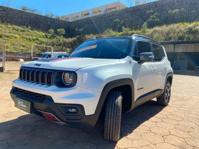 Jeep Renegade Trailhawk T270 1.3 TB Flex Aut. 2025