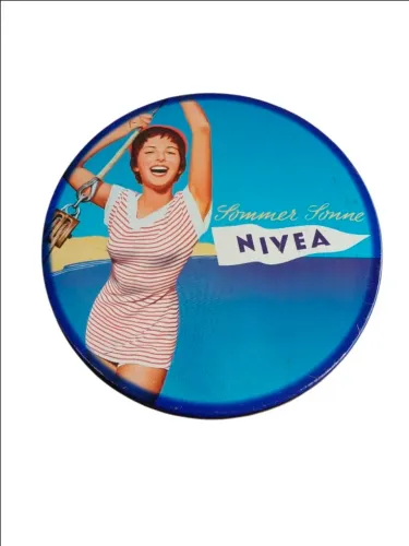 Lata Retrô Nivea, Sommer Sonne, retrata Anos 50