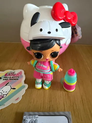 Kiko loves hello Kitty e friends pochacco bae, apenas aberta. Original.