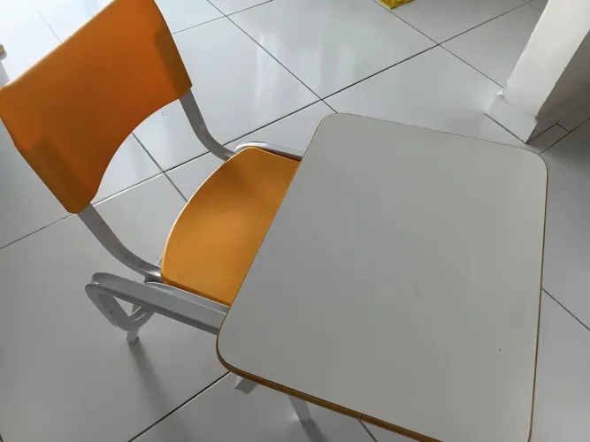 Cadeira para estudo(infantil)