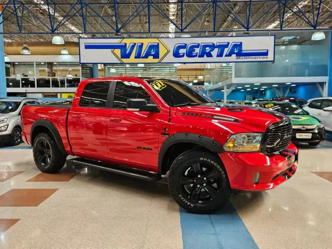 Ram Classic Laramie 5.7 V8 16V Gasolina 4X4 Aut. 2022