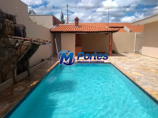 Casa Mançor Daud, 4 quartos, 1 suíte, escritório, academia, aquecimento solar, 4 vagas