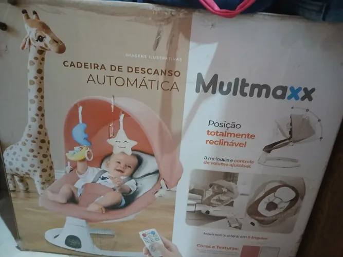 Vende-se cadeirinha de bebe elétrica, nova nunca usada ainda na caixa
