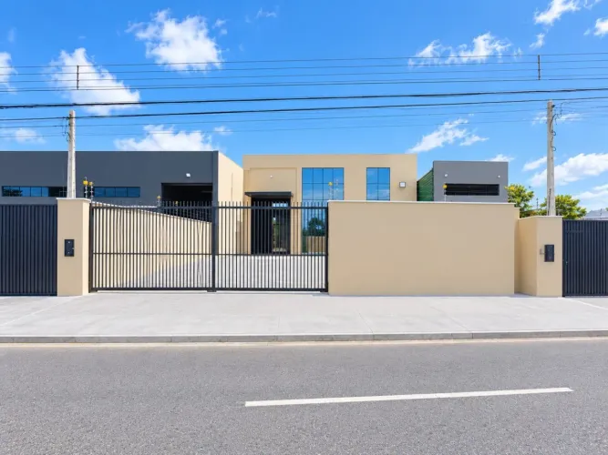 Barracão para alugar por R$ 12500.00, 460.00 m2 - BOQUEIRAO - CURITIBA/PR