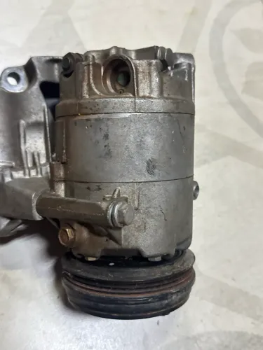 Suporte Compressor gol Voyage saveiro g6 1.6