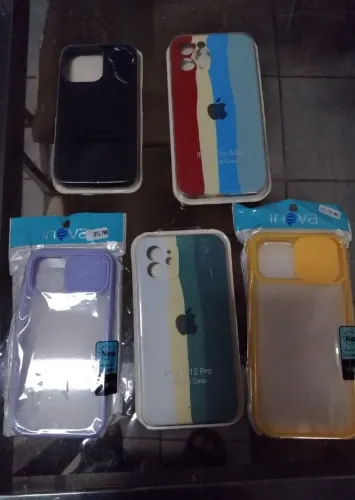 Capinhas iPhone 12