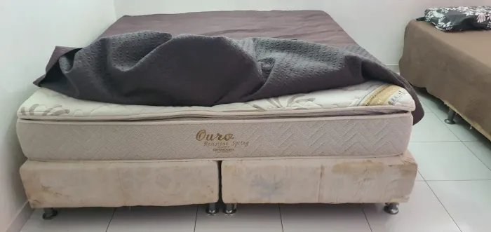 Cama queen