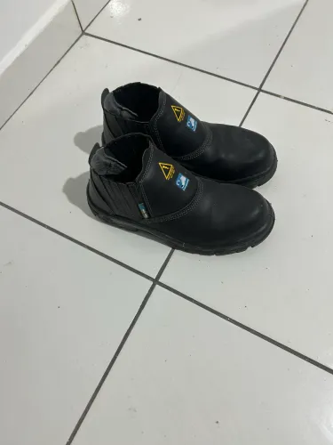 Bota de segurança Marluvas tam 41