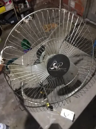Ventilador de parede bivolt