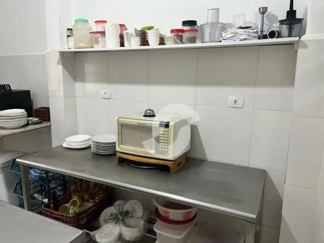 Oportunidade para o seu negocio Loja comercial montada para restuarante
