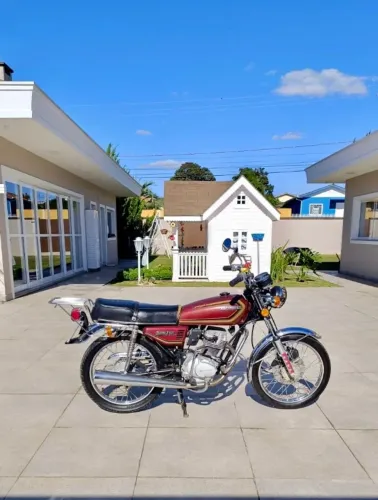 Honda ML ano 1982 125cc placa preta