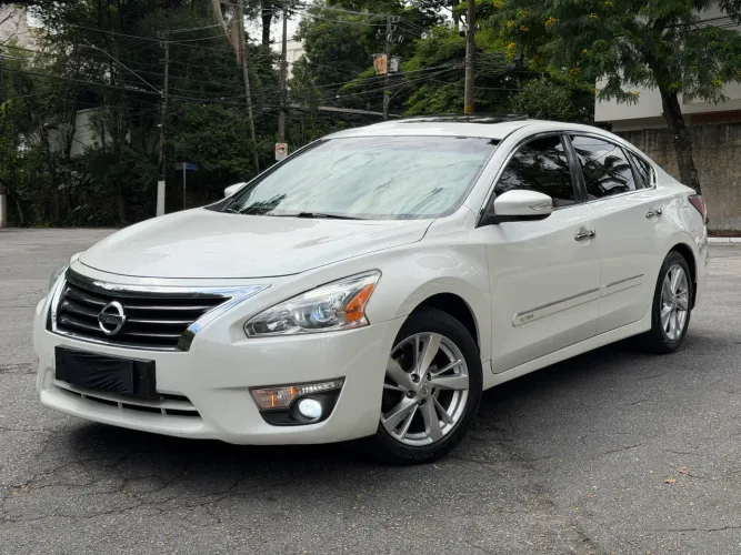 Nissan Altima SL 2.5 16V 4P Aut. 2014