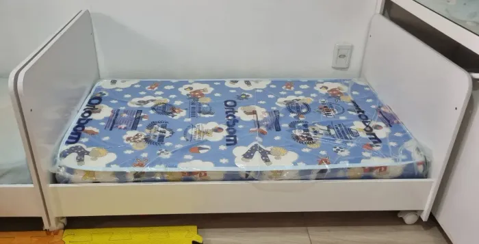 Berço americano 3 em 1 com colchão