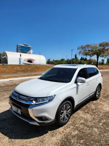 Mitsubishi Outlander Comfort 2.0 16V Aut. 2018