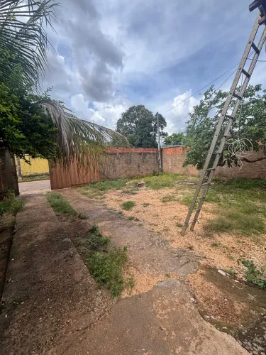 Alugo casa na 1105 sul 