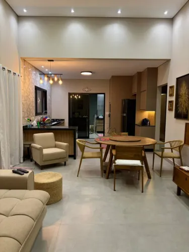 Oportunidade - Casa em Condomínio - Caçapava - Condomínio Reserva do Vale - 3 Dormitórios