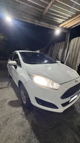 Ford Fiesta 1.5 16V Flex Mec. 5P 2014