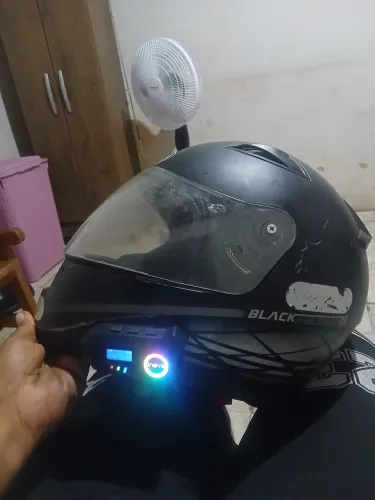 Capacete da ebf com Interfone.