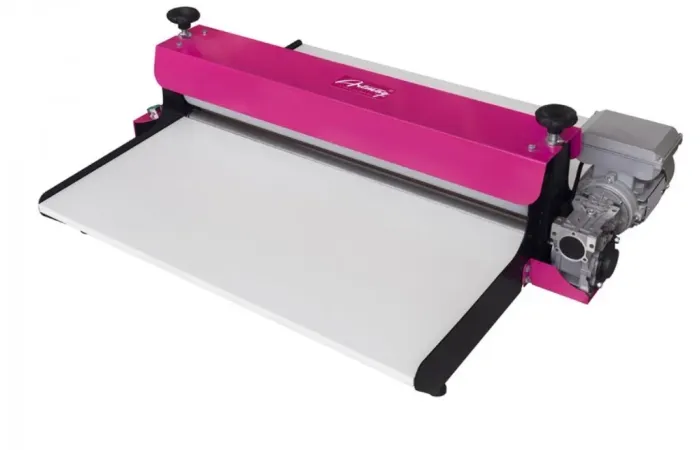 Vendo Máquina NOVA de Corte e Vinco - 80 Cm Elétrica Artmaq