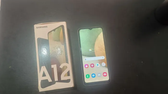 Samsung Galaxy A12 64GB Branco -  (Leia descrição)
