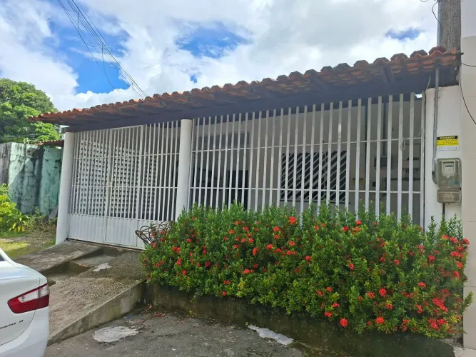 Alugo caso no Tirirical