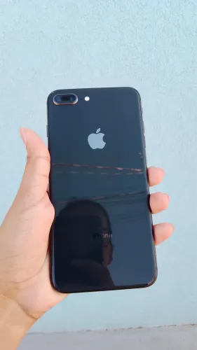 iPhone 8 Plus