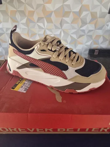 Tênis Puma Trinity Black-Red-Sand - Alpine