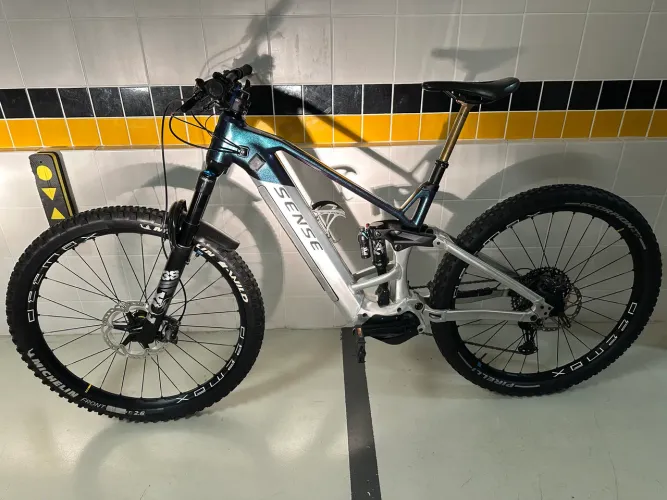 Sense exalt E-Trail Al Race 