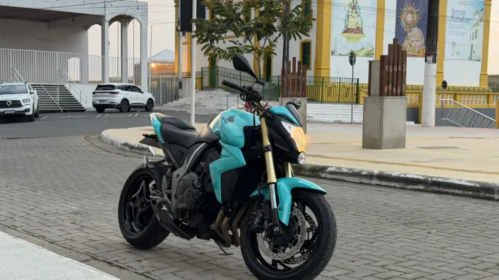Honda CB1000r muito nova raridade