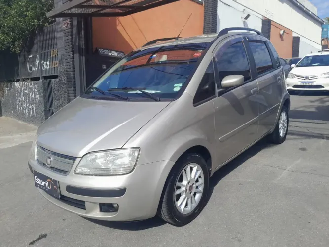 Fiat Idea ELX 1.4 MPI Fire Flex 8V 5P 2010