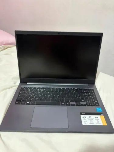 Samsung Book -  Intel Core i3
