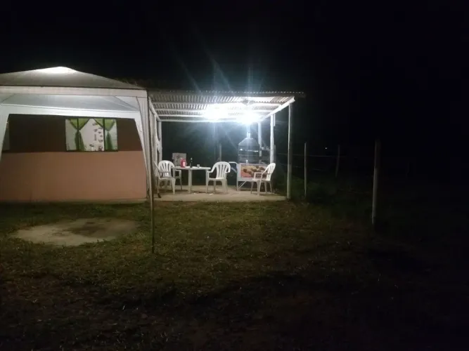 Lote com Quitinete