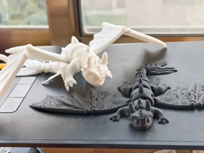 Dragão Articulado Branco - Boneco