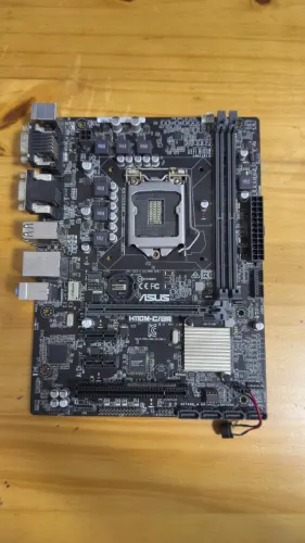Placa-Mãe ASUS H110M-C/BR - Com Defeito - Para Peças