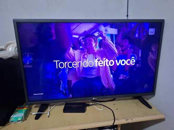 Tv LG de 32" Smart