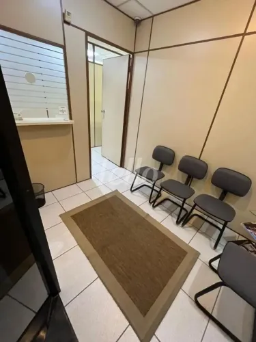 Comercial para alugar no(a) Quarta Parada