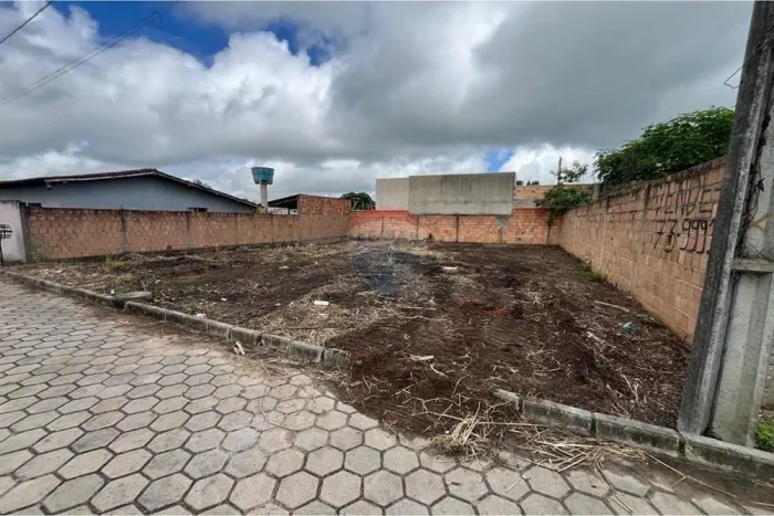 Terreno no Bairro Santo António em Itamaraju - Invista!