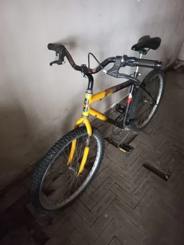 Bicicleta aro 24