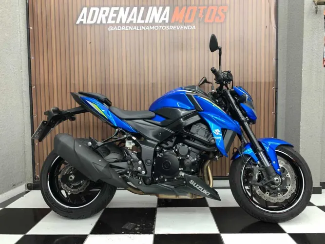 Suzuki GSX-S 750 700 2022