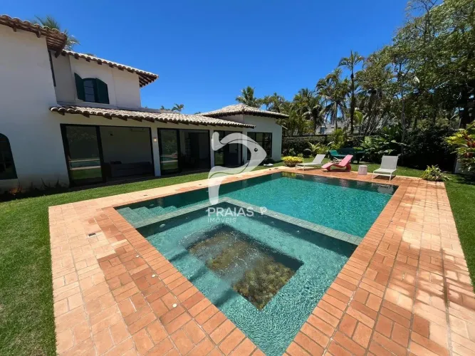 Casa com piscina, 4 dormitórios, Praia de Pernambuco, Guarujá