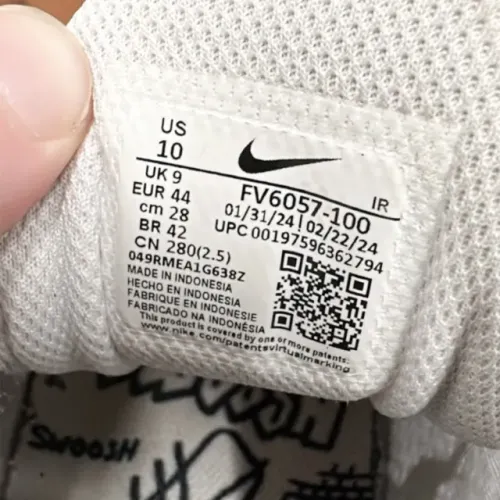 NIKE AIR MAX PLUS - ESTADO DE NOVO